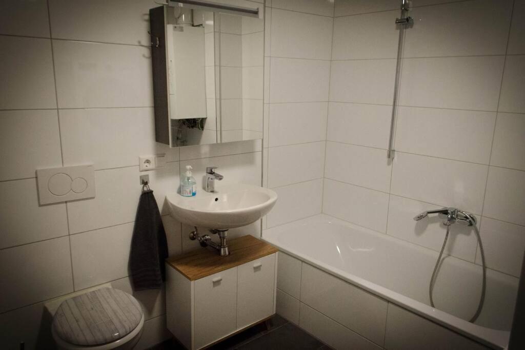 Lovely 2 Bedroom Apartment Lemon Grass In Central Lindau Lindau  Luaran gambar