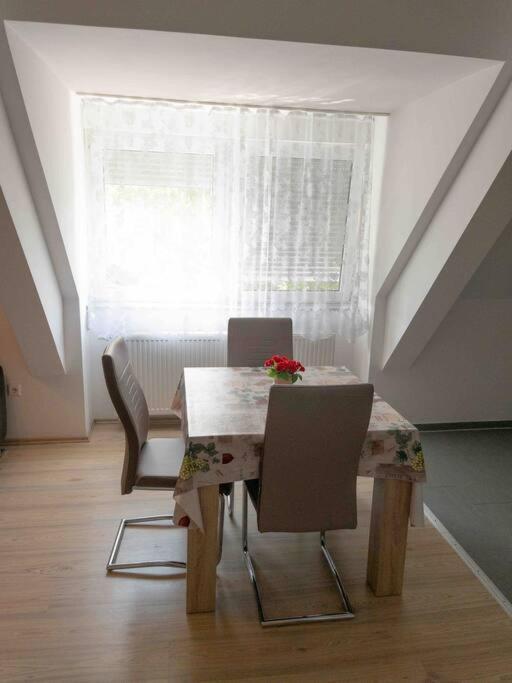 Lovely 2 Bedroom Apartment Lemon Grass In Central Lindau Lindau  Luaran gambar
